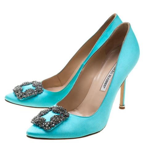 manolo blahnik tiffany blue.